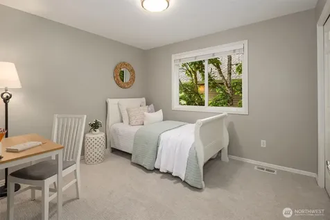 3032 206th Way NE Sammamish WA 98074