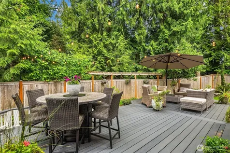 3032 206th Way NE Sammamish WA 98074