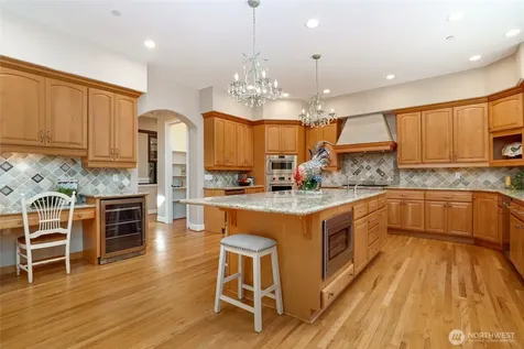19930 170th Avenue NE Woodinville WA 98072