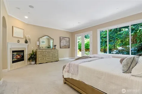 19930 170th Avenue NE Woodinville WA 98072