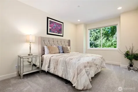 19930 170th Avenue NE Woodinville WA 98072
