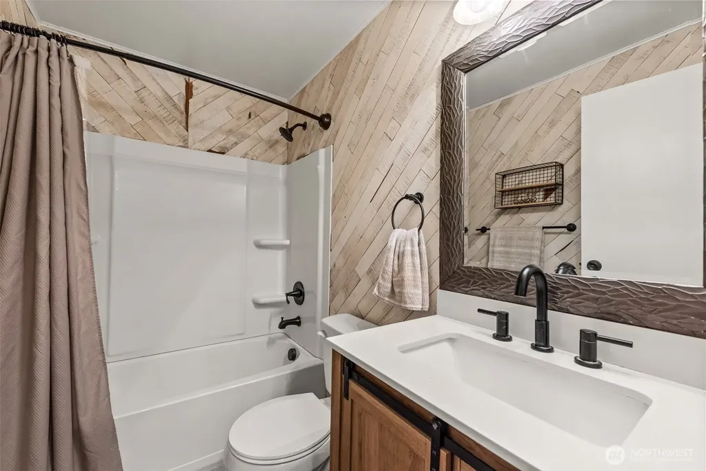 21608 97th Drive SE Snohomish WA 98296