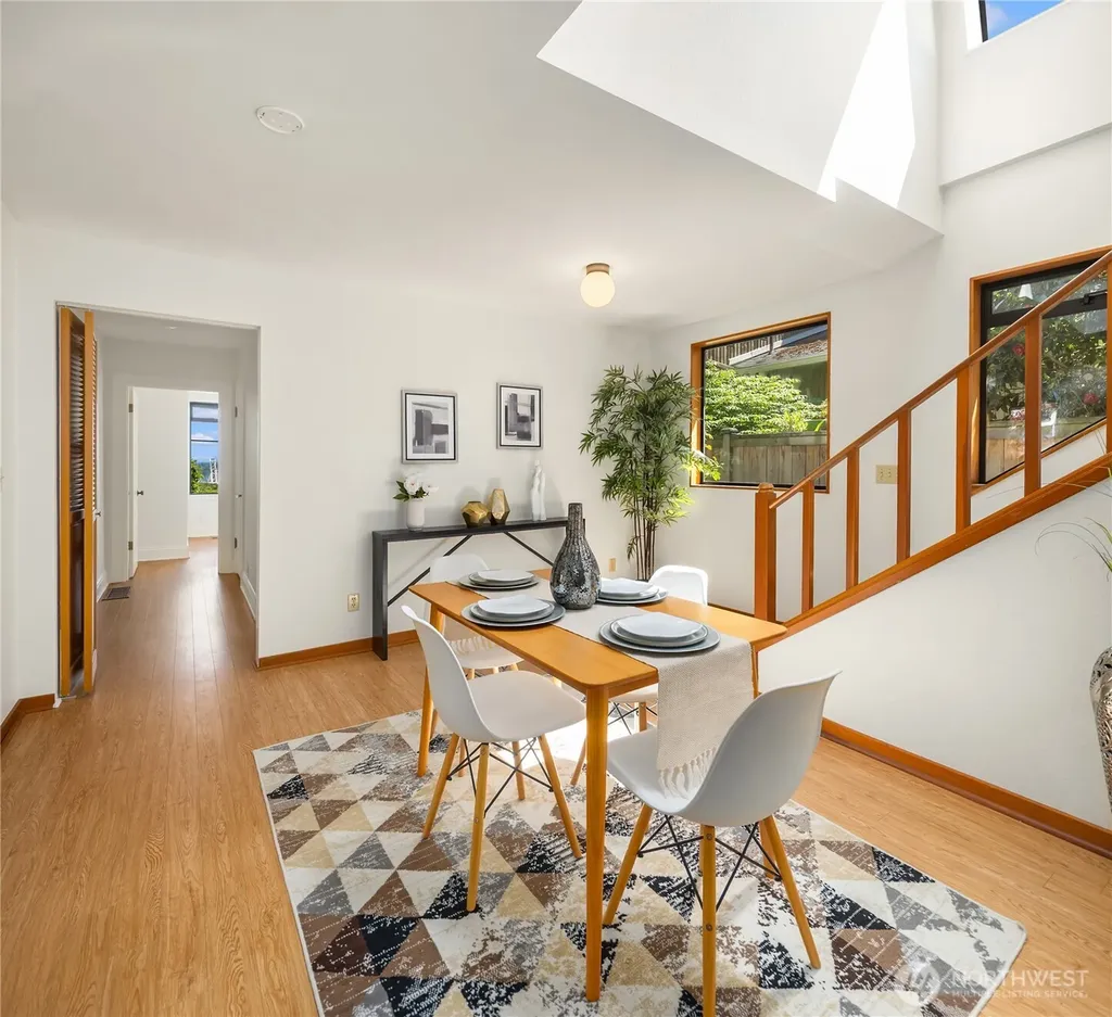 2727 36th Avenue SW Seattle WA 98126