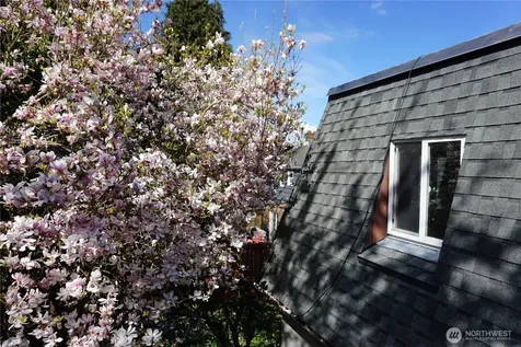2727 36th Avenue SW Seattle WA 98126