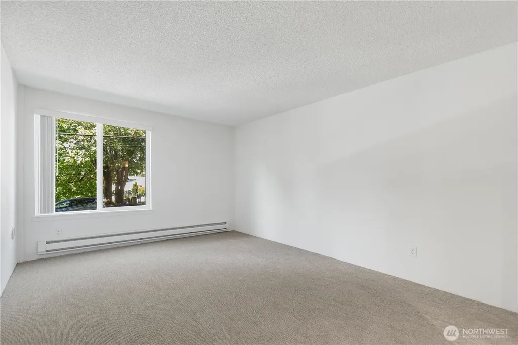 9416 1st Avenue NE Seattle WA 98115