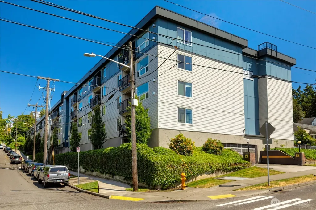 9416 1st Avenue NE Seattle WA 98115