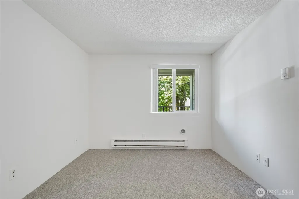9416 1st Avenue NE Seattle WA 98115