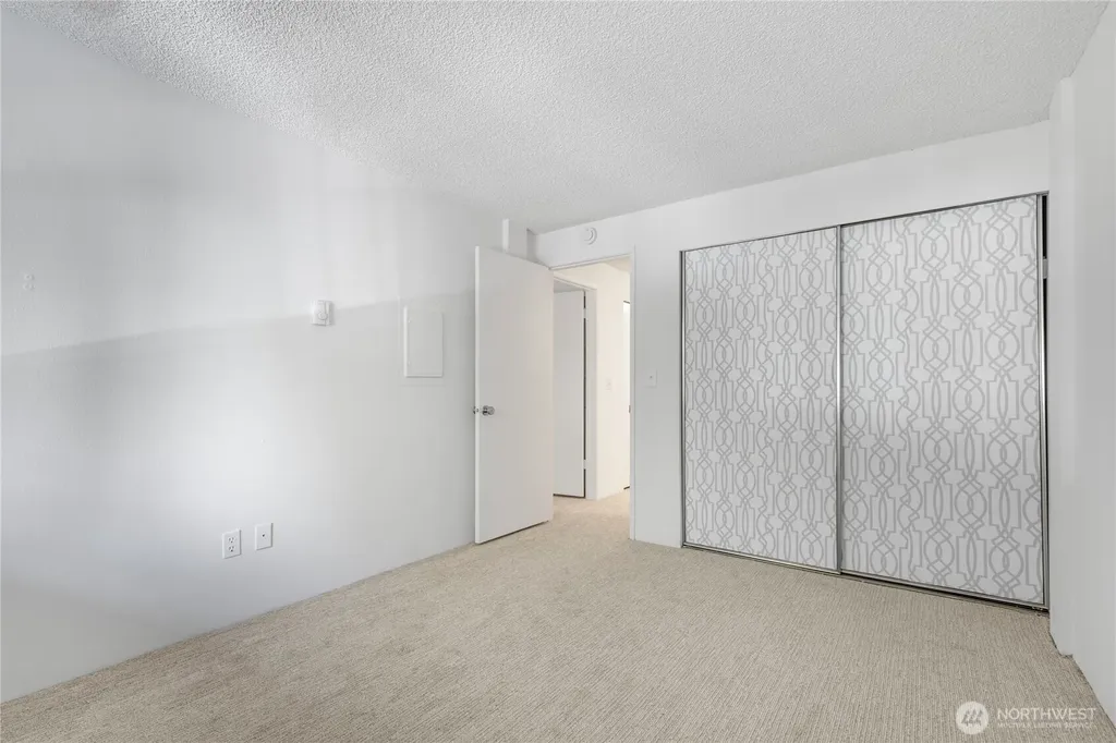 9416 1st Avenue NE Seattle WA 98115