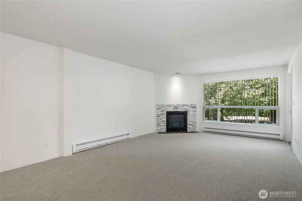 9416 1st Avenue NE Seattle WA 98115