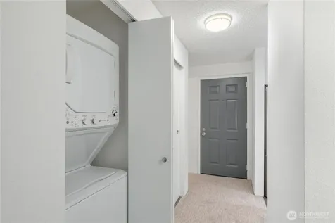9416 1st Avenue NE Seattle WA 98115