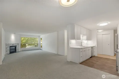 9416 1st Avenue NE Seattle WA 98115
