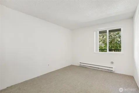 9416 1st Avenue NE Seattle WA 98115