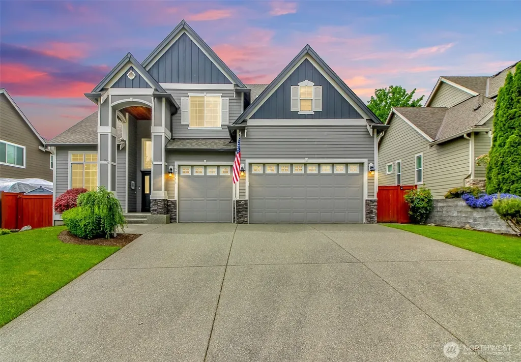 32113 Sunny Lane Black Diamond WA 98010