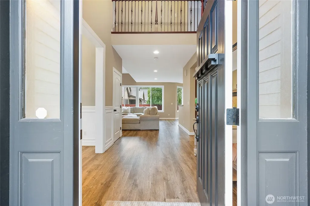 32113 Sunny Lane Black Diamond WA 98010