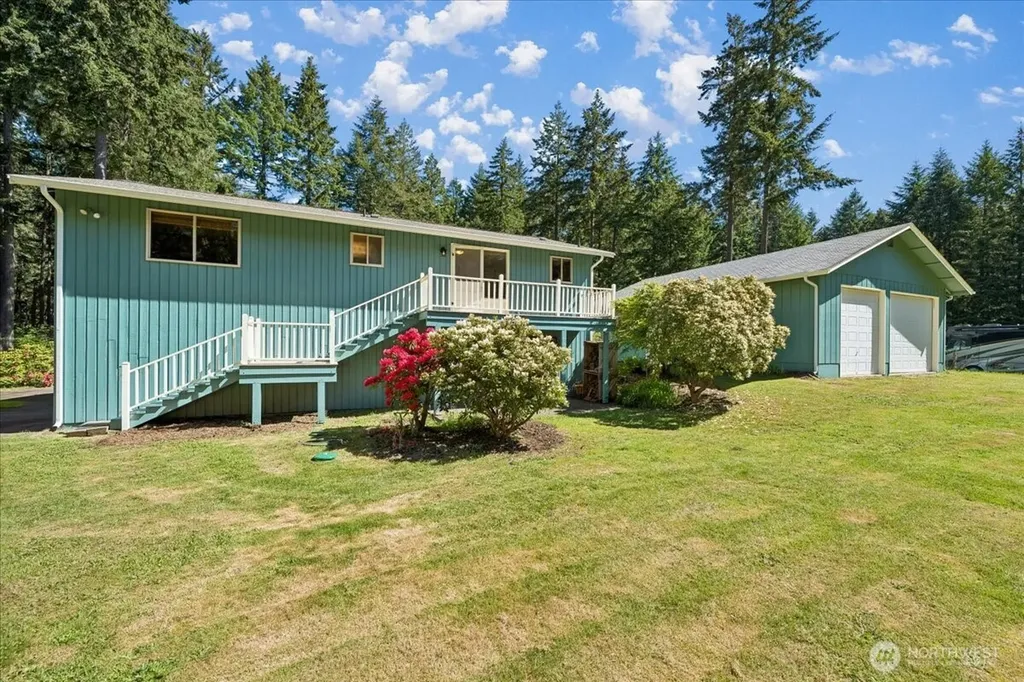 870 Kamus Place Fox Island WA 98333