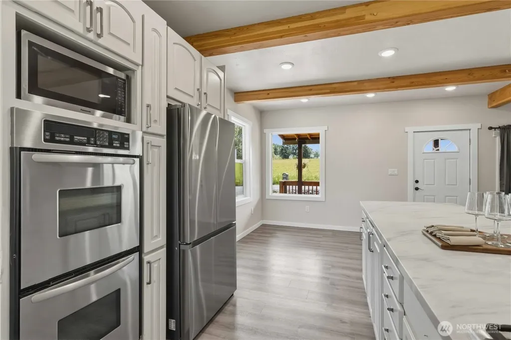 204 Conger Road Castle Rock WA 98611