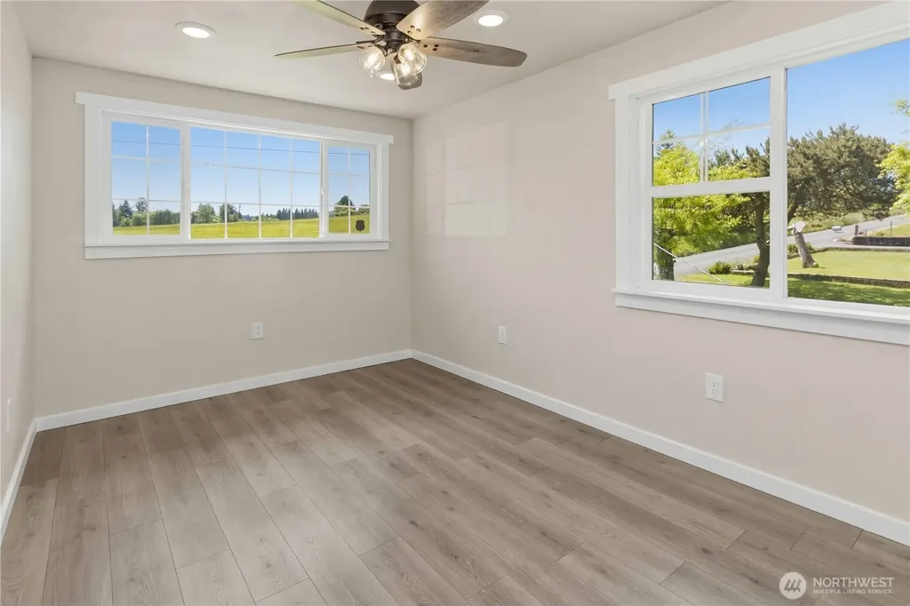204 Conger Road Castle Rock WA 98611