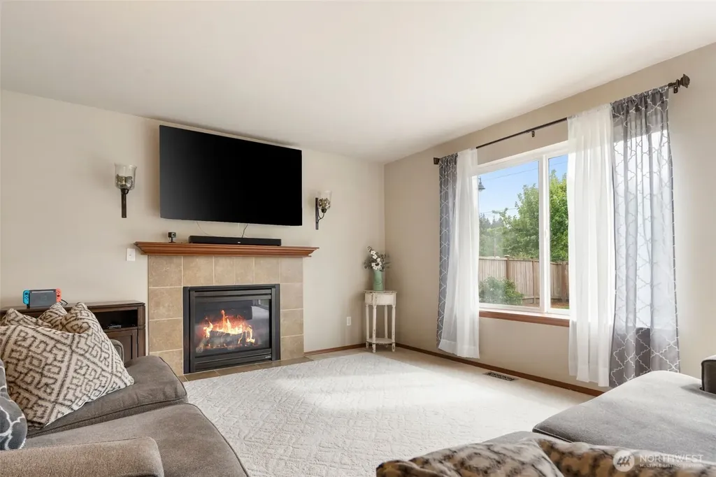 421 Stadium Loop Napavine WA 98565