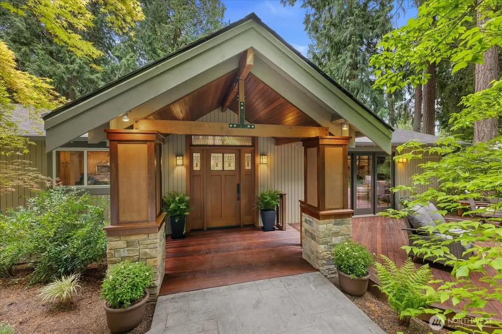 1555 Wildwood Boulevard SW Issaquah WA 98027