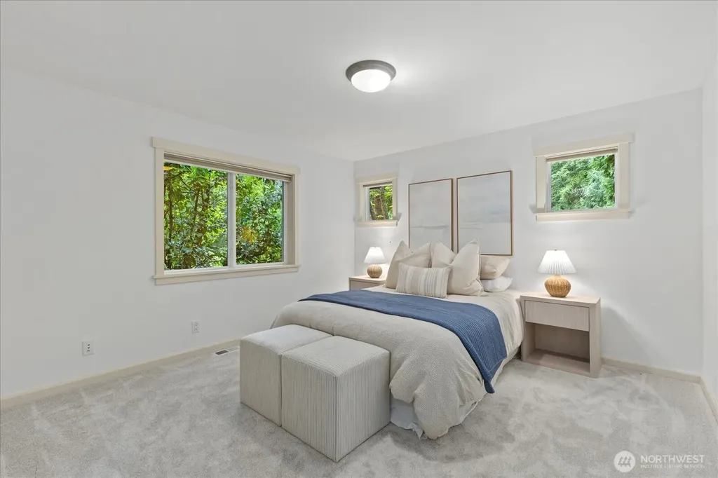 1555 Wildwood Boulevard SW Issaquah WA 98027