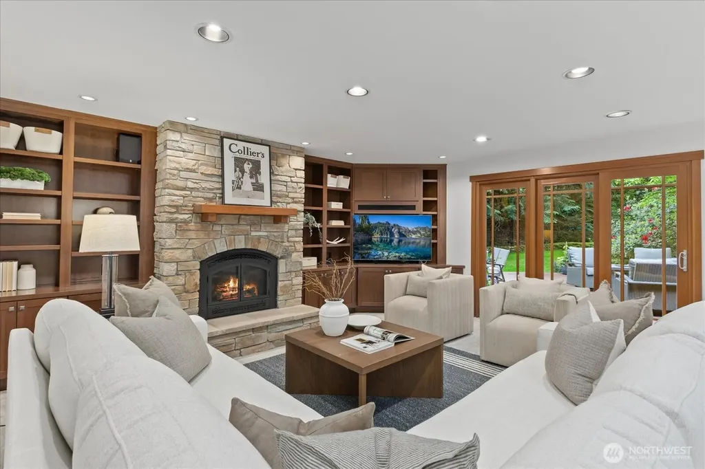 1555 Wildwood Boulevard SW Issaquah WA 98027