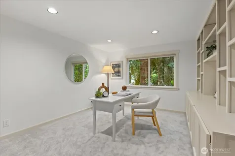 1555 Wildwood Boulevard SW Issaquah WA 98027