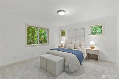 1555 Wildwood Boulevard SW Issaquah WA 98027