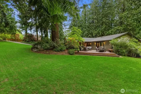 1555 Wildwood Boulevard SW Issaquah WA 98027