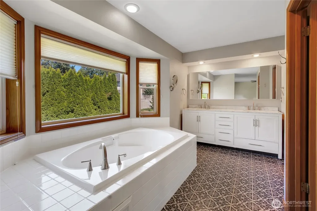 5514 79th Avenue Ct W University Place WA 98467