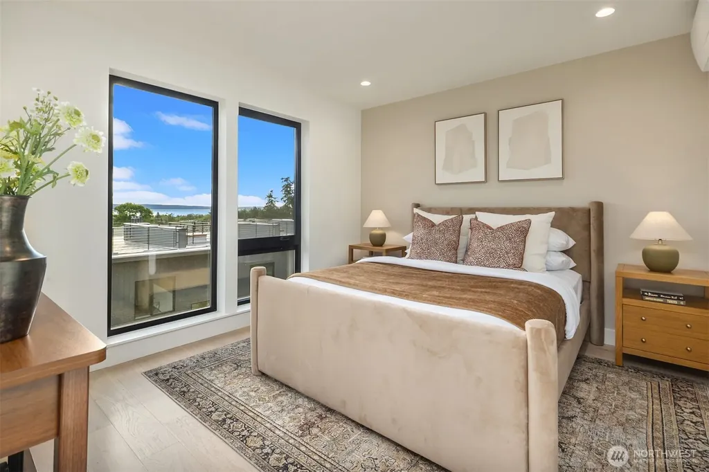 614 5th Avenue S Edmonds WA 98020