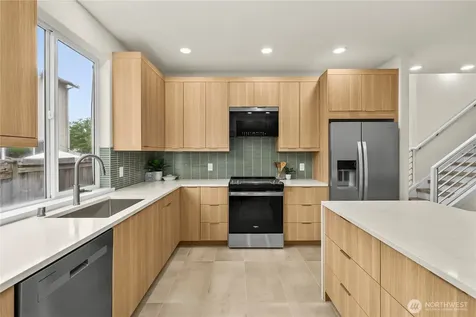 4938 Old Oak Street SE Olympia WA 98501