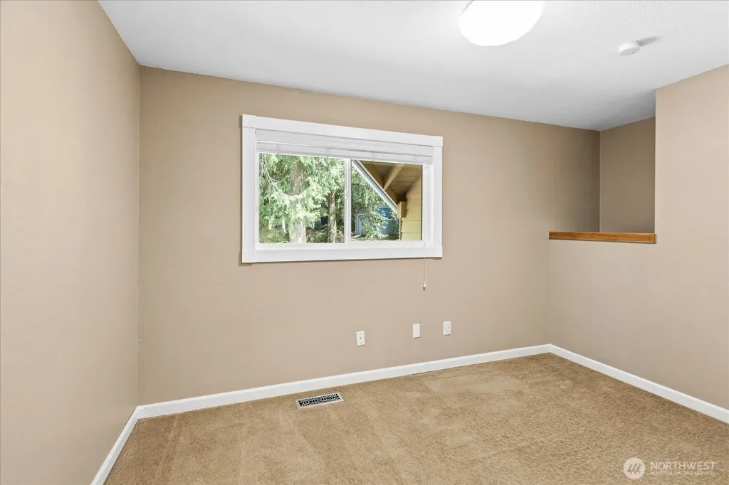 23811 NE 43rd Street Redmond WA 98053
