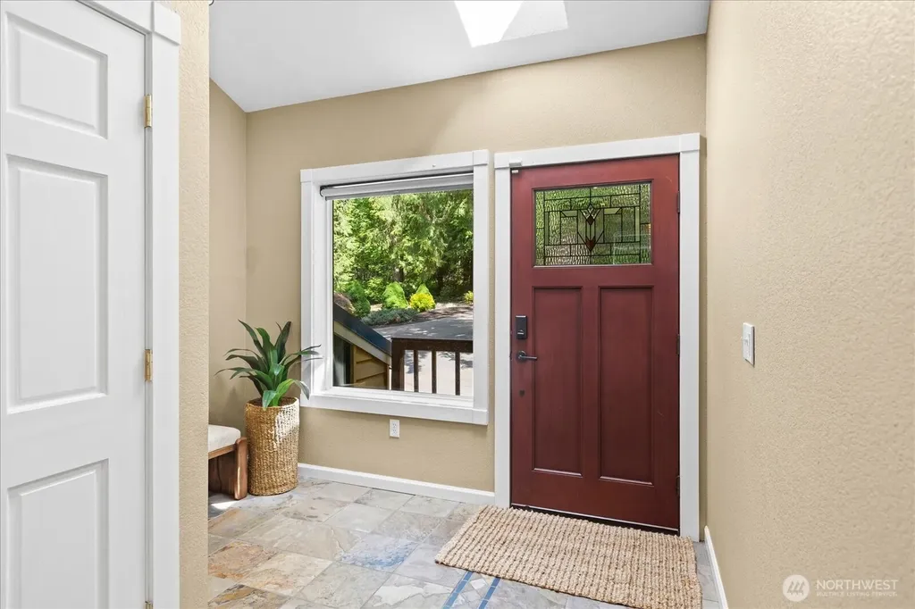 23811 NE 43rd Street Redmond WA 98053