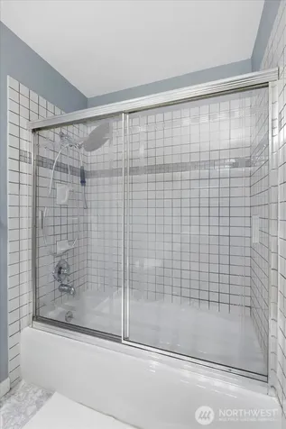 23811 NE 43rd Street Redmond WA 98053