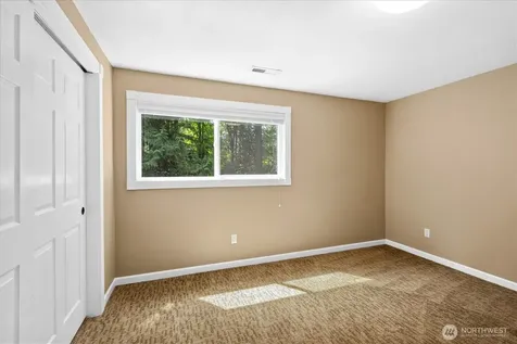 23811 NE 43rd Street Redmond WA 98053