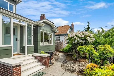 1716 N 43rd Street Seattle WA 98103