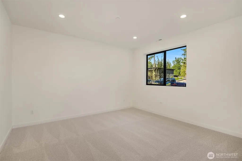 11309 113th Place NE Kirkland WA 98033