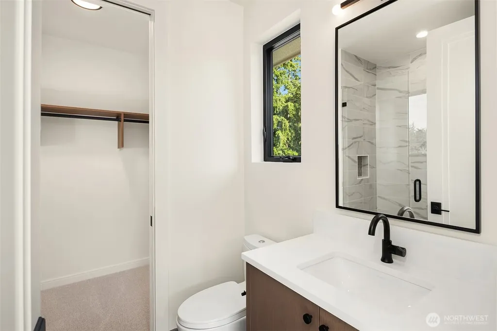 11309 113th Place NE Kirkland WA 98033