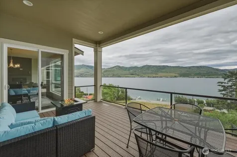 112 Mayer Drive Chelan WA 98816