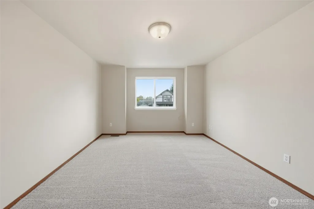 1721 Langdon Street Sumner WA 98390