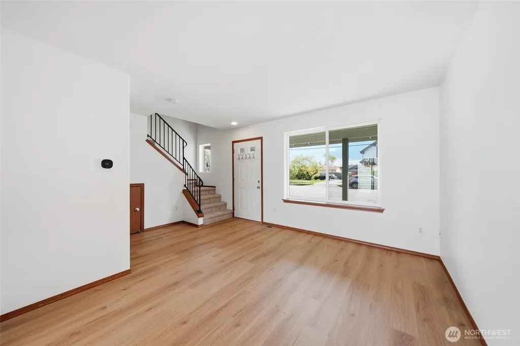 1721 Langdon Street Sumner WA 98390