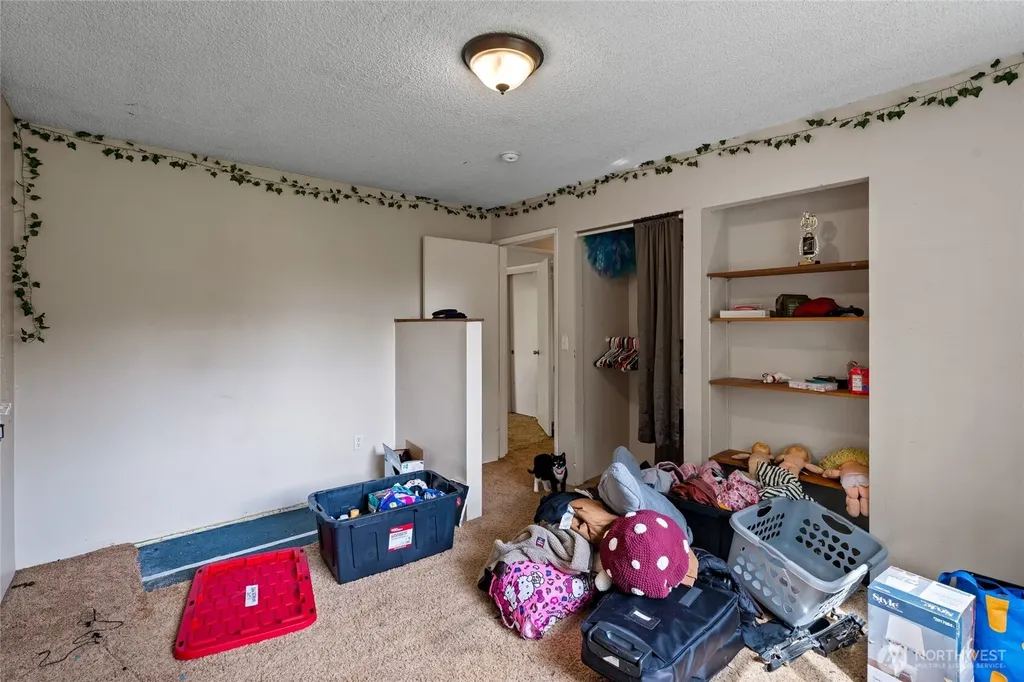 422 336th Street E Roy WA 98580
