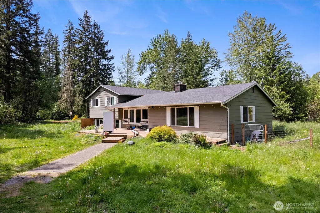 422 336th Street E Roy WA 98580