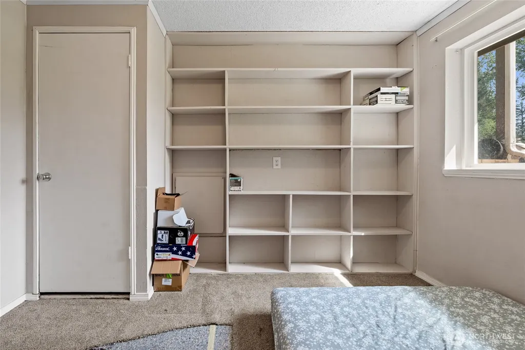 422 336th Street E Roy WA 98580