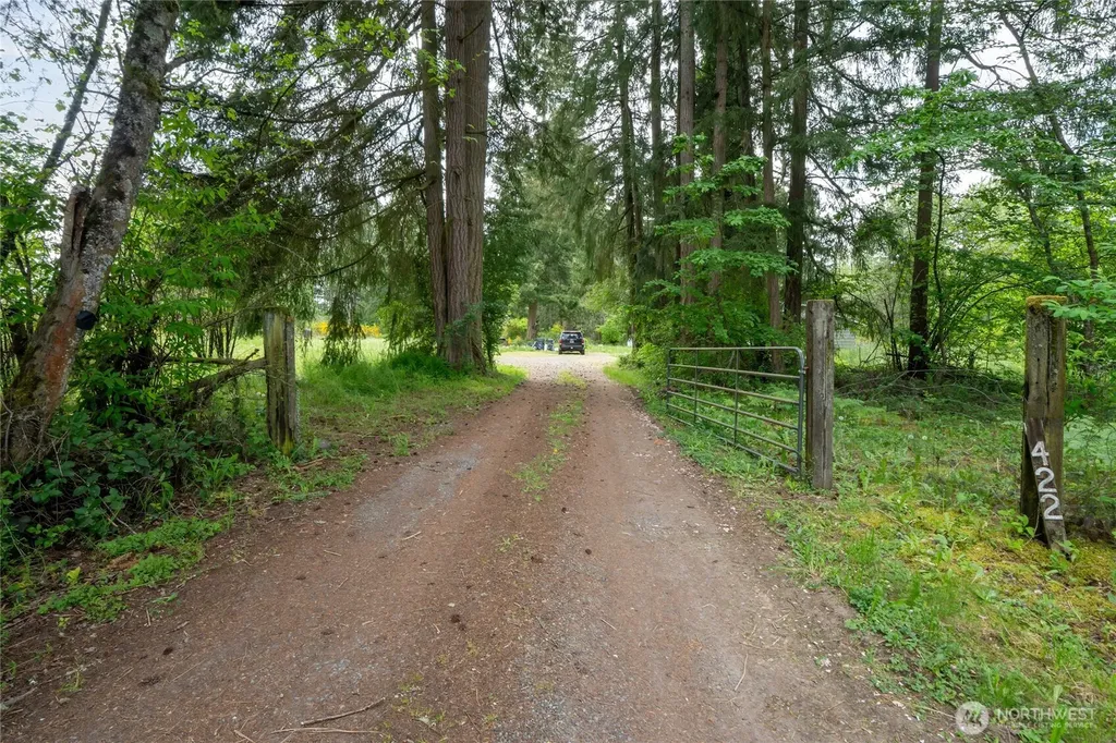 422 336th Street E Roy WA 98580