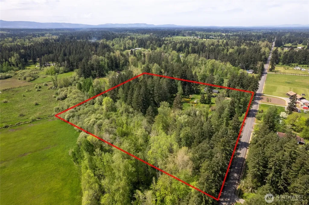 422 336th Street E Roy WA 98580