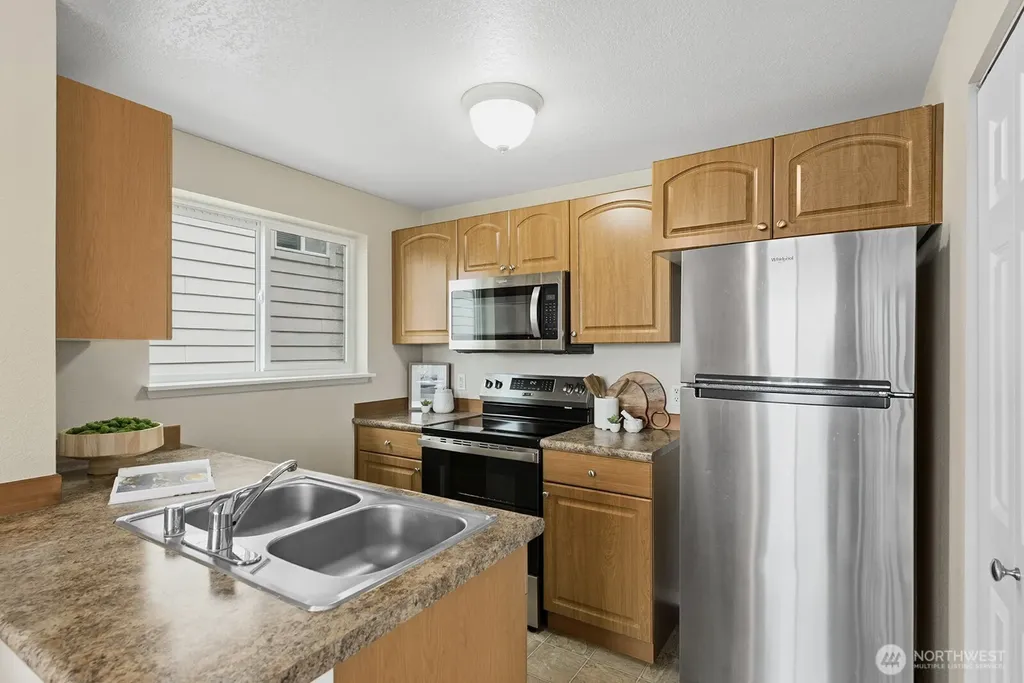 3815 SE 131st Lane SE Bellevue WA 98006