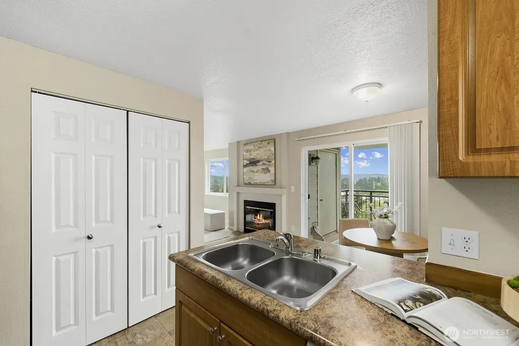 3815 SE 131st Lane SE Bellevue WA 98006