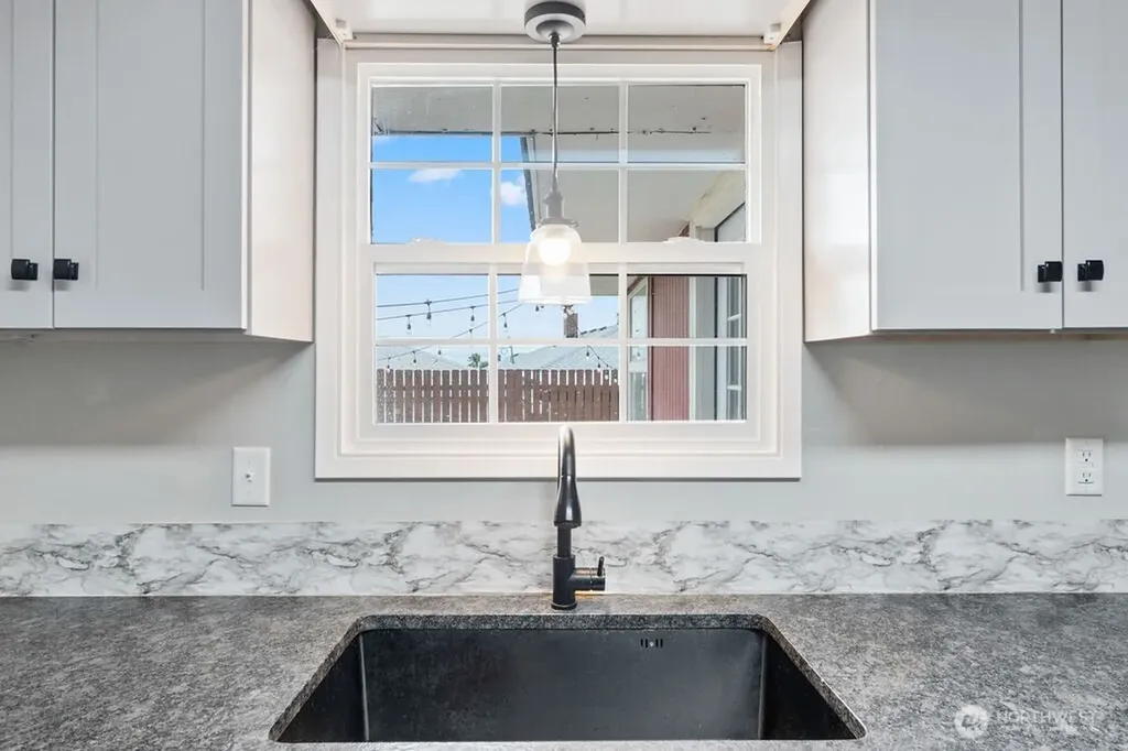 281 Mocliff Avenue Ephrata WA 98823