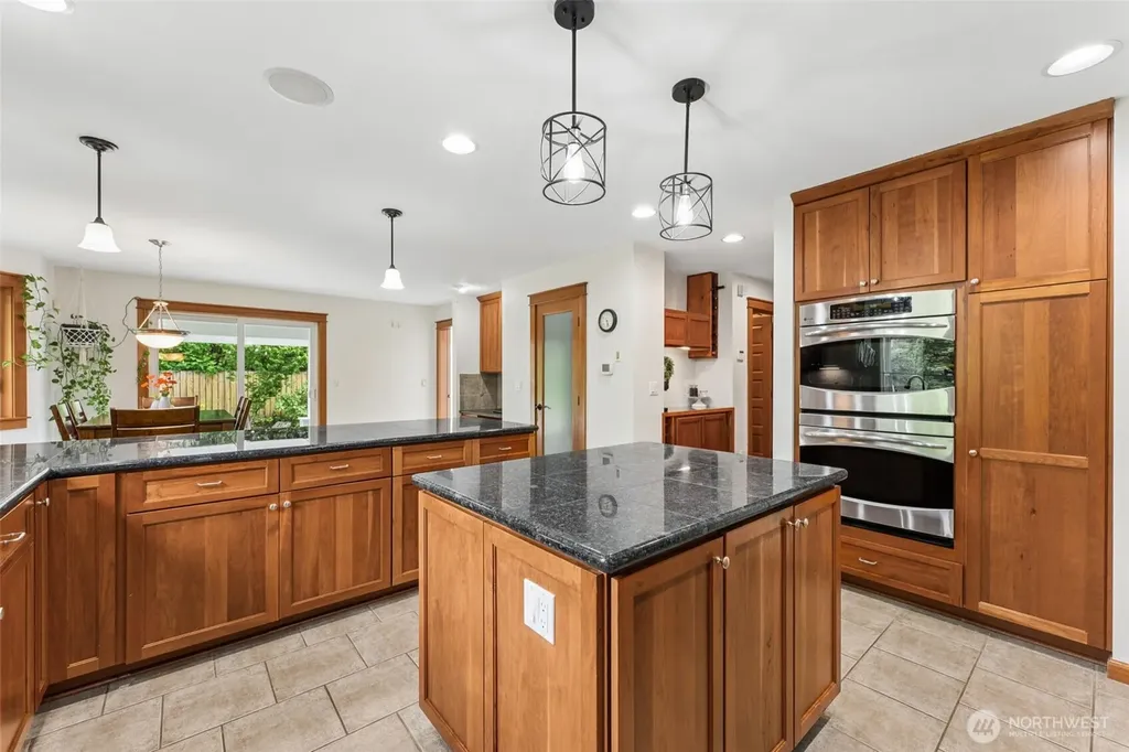 4919 Parker Road E Sumner WA 98390